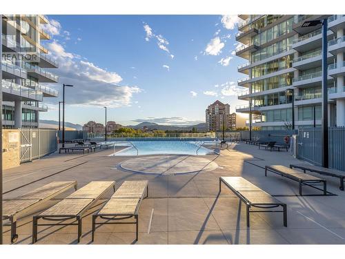 1181 Sunset Drive Unit# 1204, Kelowna, BC - Outdoor With In Ground Pool With Balcony