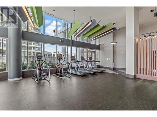 1181 Sunset Drive Unit# 1204, Kelowna, BC - Indoor Photo Showing Gym Room