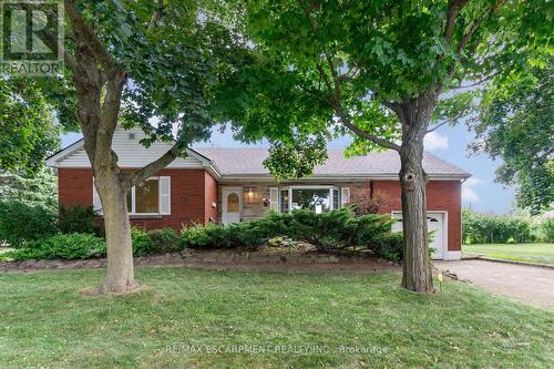 40 Robroy Avenue, Hamilton (Corman), ON - Outdoor