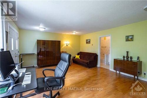 1171 Wade Road, Russell, ON - Indoor Photo Showing Other Room