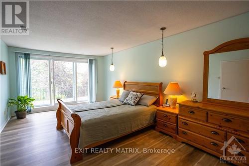 1171 Wade Road, Russell, ON - Indoor Photo Showing Bedroom