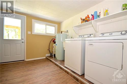 2300 Highway 43 County Road, Smiths Falls, ON - Indoor Photo Showing Laundry Room