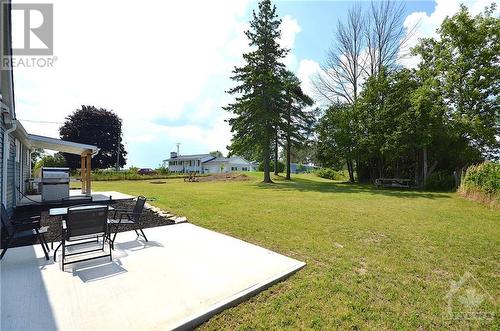 2300 Highway 43 County Road, Smiths Falls, ON - Outdoor