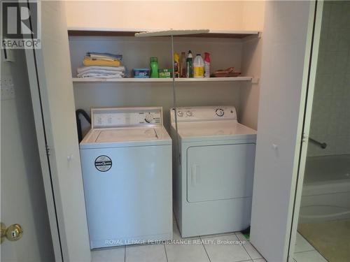 87 Tonia Street, Stormont, Dundas And Glengarry, ON - Indoor Photo Showing Laundry Room