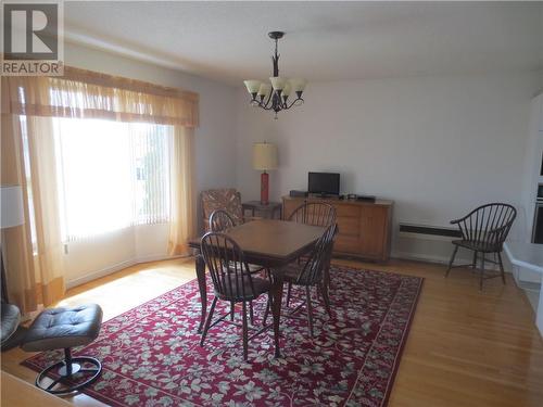 87 Tonia Street, Alexandria, ON - Indoor Photo Showing Dining Room