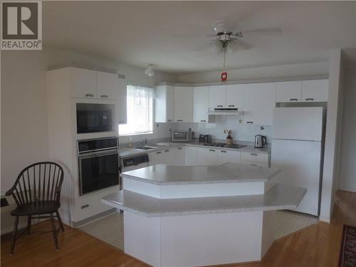 87 Tonia Street, Alexandria, ON - Indoor Photo Showing Kitchen