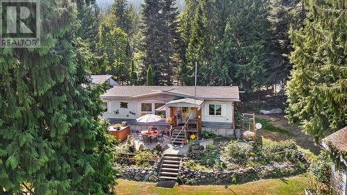 876 Balsam Road, Creston, BC - Outdoor