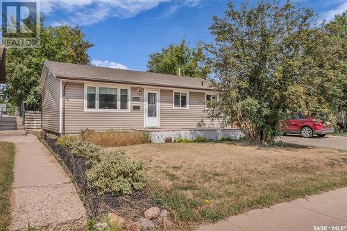 11303 8Th Avenue, North Battleford, SK - Outdoor