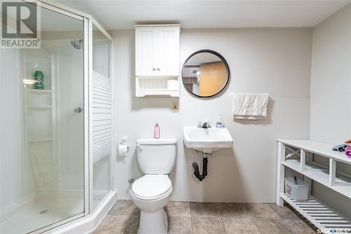 11303 8Th Avenue, North Battleford, SK - Indoor Photo Showing Bathroom