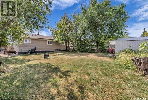 11303 8Th Avenue, North Battleford, SK - Outdoor