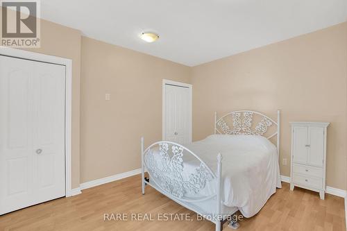 129 Duncan Road, Richmond Hill (Langstaff), ON - Indoor Photo Showing Bedroom