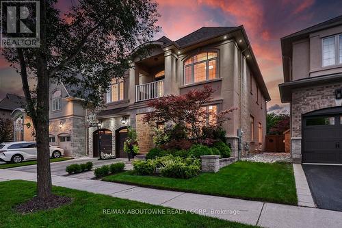 526 Hidden Trail, Oakville, ON - Outdoor With Facade