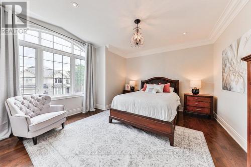 526 Hidden Trail, Oakville, ON - Indoor Photo Showing Bedroom