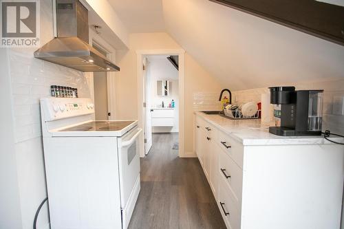 188 Church St, Sault Ste. Marie, ON - Indoor Photo Showing Laundry Room