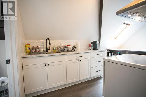 188 Church St, Sault Ste. Marie, ON - Indoor Photo Showing Laundry Room