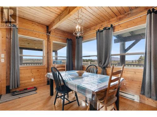 3460 Meadow Lake Road, Clinton, BC - Indoor Photo Showing Dining Room