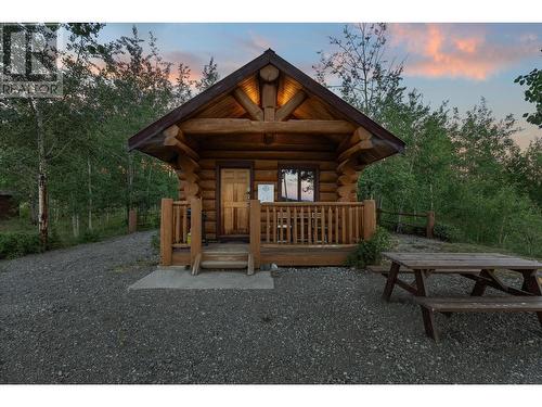 3460 Meadow Lake Road, Clinton, BC - Outdoor