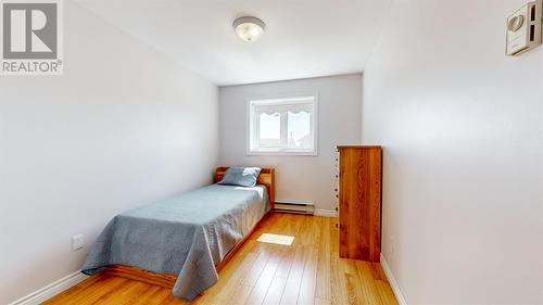 16 Caldwell Place, St. John'S, NL - Indoor Photo Showing Bedroom