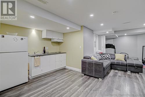 5639 Raleigh Street, Mississauga (Churchill Meadows), ON - Indoor Photo Showing Other Room