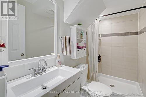 5639 Raleigh Street, Mississauga (Churchill Meadows), ON - Indoor Photo Showing Bathroom