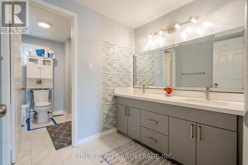 48 Copeland Road, Brampton (Fletcher'S West), ON - Indoor Photo Showing Bathroom