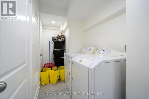 48 Copeland Road, Brampton (Fletcher'S West), ON - Indoor Photo Showing Laundry Room