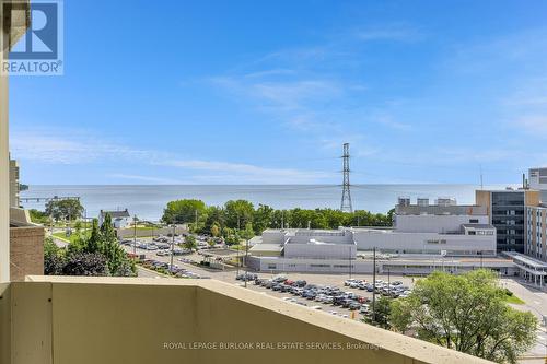 1105 - 1201 North Shore Boulevard E, Burlington (Brant), ON - Outdoor With Body Of Water With View