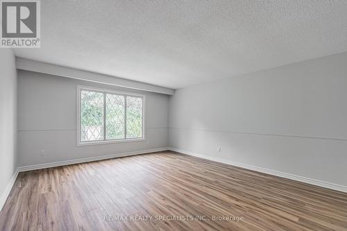 30 Winterfold Drive, Brampton (Madoc), ON - Indoor Photo Showing Other Room