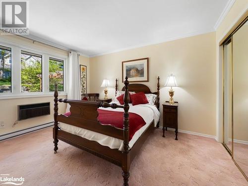 8 Waubeek Street, Parry Sound, ON - Indoor Photo Showing Bedroom