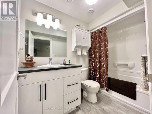 41 Virginia Crescent, Belleville, ON - Indoor Photo Showing Bathroom