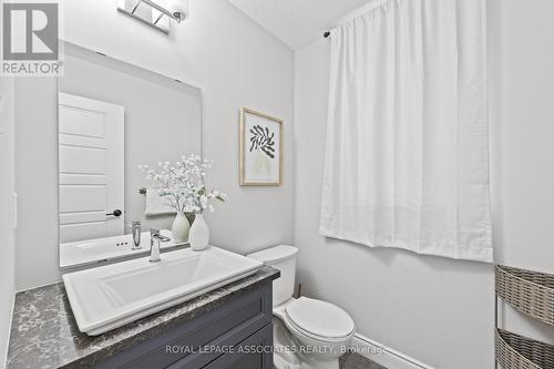 17 Tindall Crescent, East Luther Grand Valley, ON - Indoor Photo Showing Bathroom
