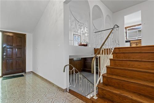 ENTRANCE - 62 Eastbury Drive, Stoney Creek, ON - Indoor Photo Showing Other Room