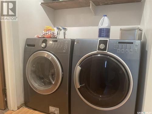 938 310 Stillwater Drive, Saskatoon, SK - Indoor Photo Showing Laundry Room