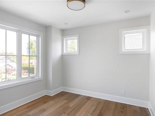 662 Monterey Ave, Oak Bay, BC - Indoor Photo Showing Other Room