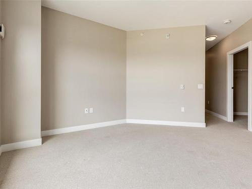 202-3529 Dolphin Dr, Nanoose Bay, BC - Indoor Photo Showing Other Room