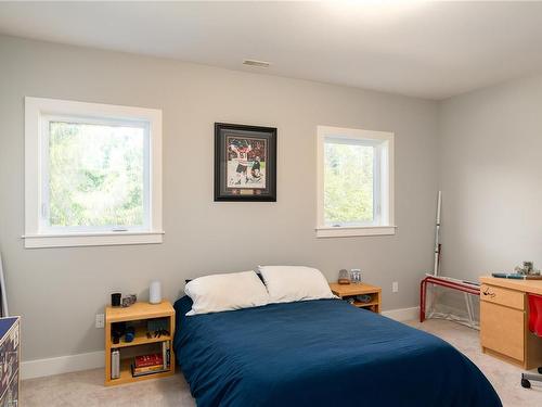 3022 Sarah Dr, Sooke, BC - Indoor Photo Showing Bedroom