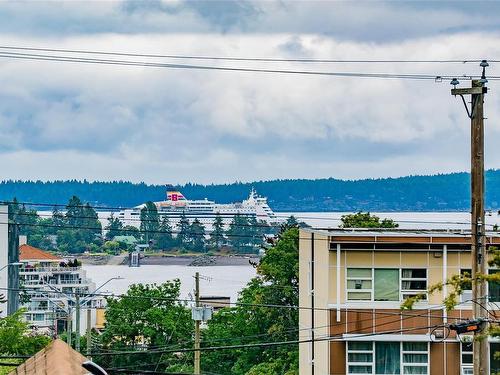 205-555 Franklyn St, Nanaimo, BC - Outdoor With Body Of Water With View