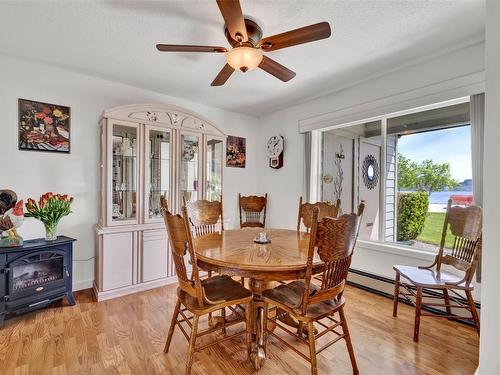 104-4340A Beach Avenue, Peachland, BC - Indoor Photo Showing Dining Room