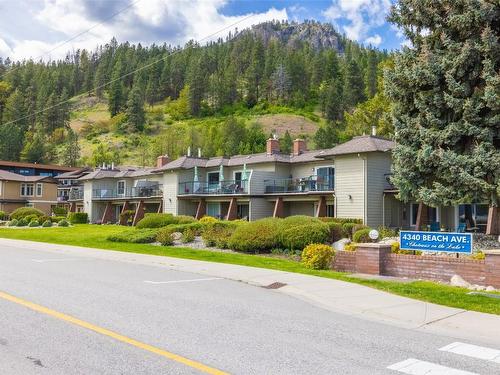 104-4340A Beach Avenue, Peachland, BC - Outdoor