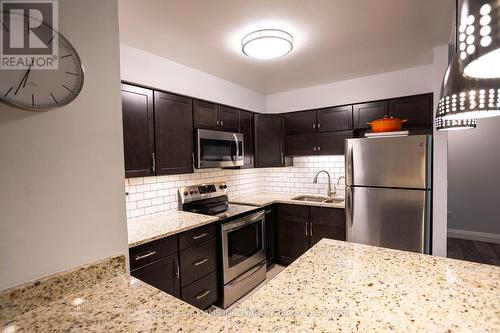 309 - 275 Eiwo Court, Waterloo, ON - Indoor Photo Showing Kitchen With Stainless Steel Kitchen With Upgraded Kitchen