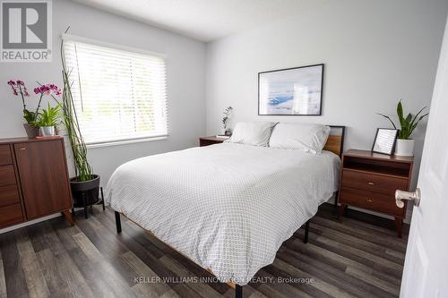 309 - 275 Eiwo Court, Waterloo, ON - Indoor Photo Showing Bedroom