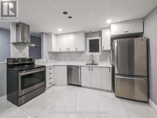 137 Proctor Street, Sarnia, ON - Indoor Photo Showing Kitchen With Stainless Steel Kitchen