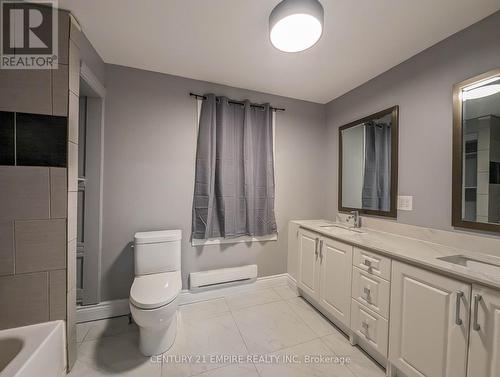 137 Proctor Street, Sarnia, ON - Indoor Photo Showing Bathroom