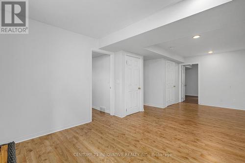 2225 Longfellow Avenue, Windsor, ON - Indoor Photo Showing Other Room