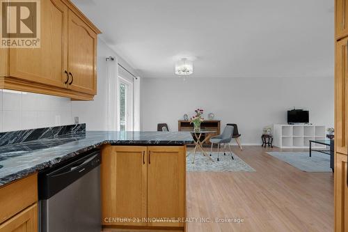 2225 Longfellow Avenue, Windsor, ON - Indoor Photo Showing Kitchen