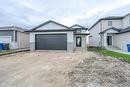 27 Prestwick Street, Niverville, MB  - Outdoor With Facade 