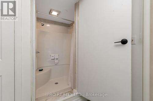 118 Ashurst Crescent, Brampton, ON - Indoor Photo Showing Bathroom