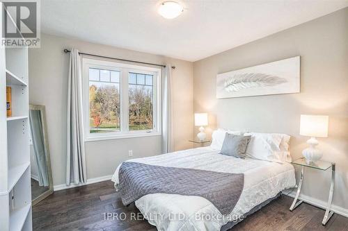 188 Ruhl Drive, Milton, ON - Indoor Photo Showing Bedroom
