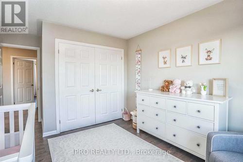 188 Ruhl Drive, Milton, ON - Indoor Photo Showing Bedroom