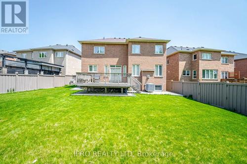 8 Teal Crest Circle, Brampton, ON - Outdoor With Backyard